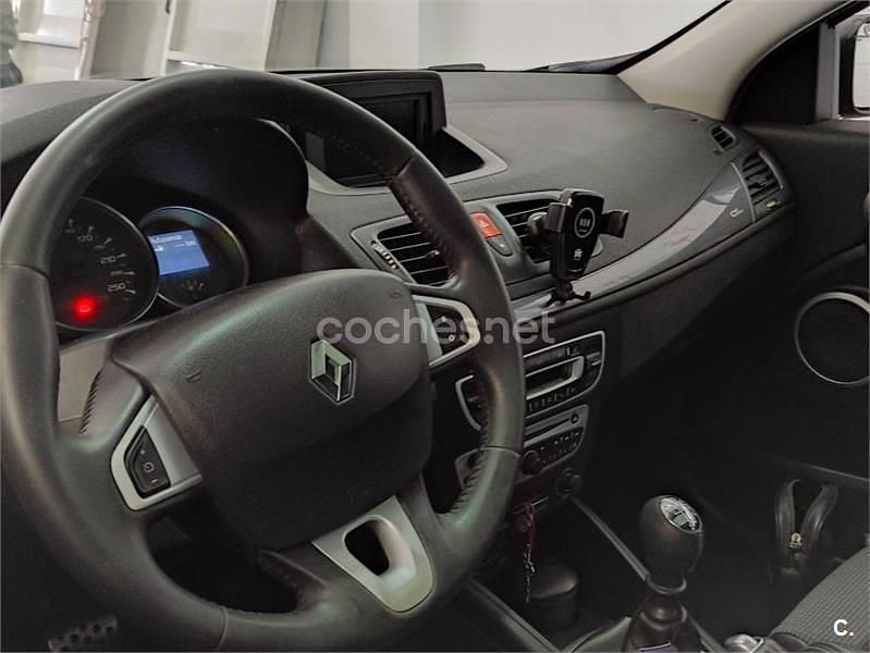 Usado Renault Mégane Cabriolet Dynamique 130 CV (95 kW) 2014 Azul Descapotable