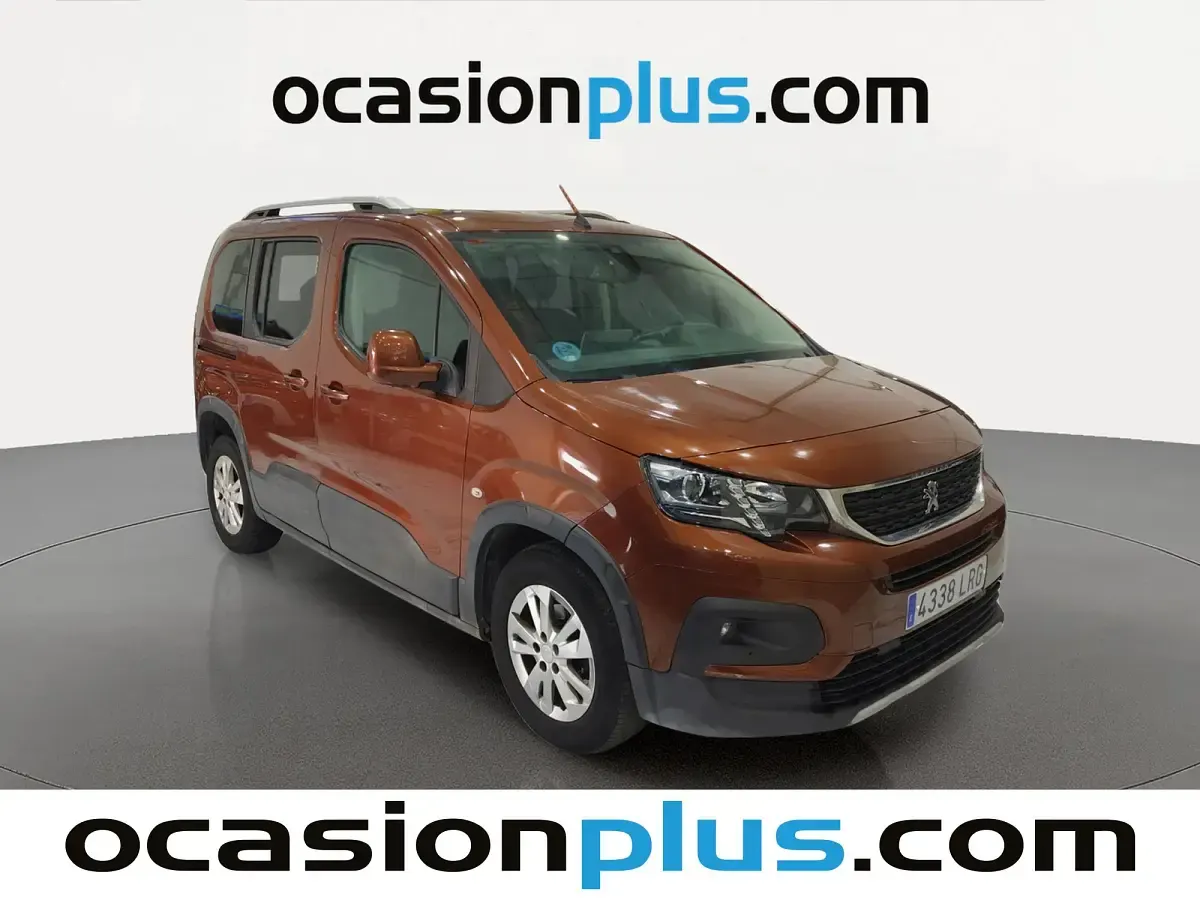Usado Peugeot Rifter Allure 100 CV (73 kW) 2021 Marrón Monovolumen