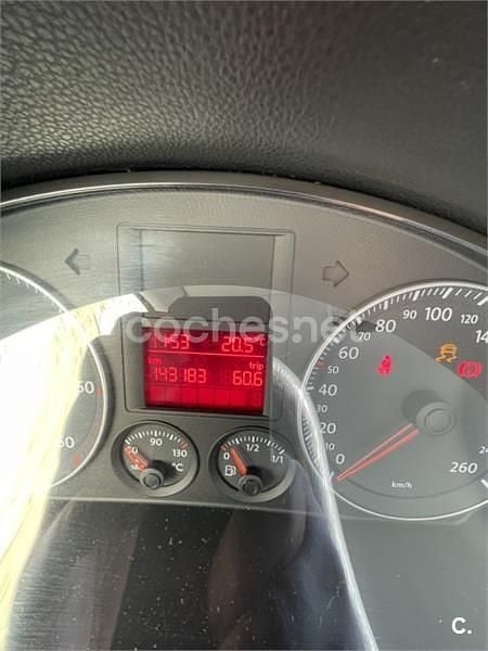 Usado VW Golf IV Trendline 105 CV (77 kW) 2006 Negro Berlina