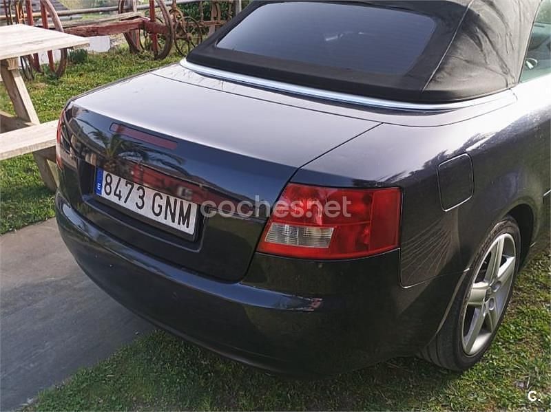 Usado Audi A4 Cabriolet 163 CV (119 kW) 2003 Azul Descapotable