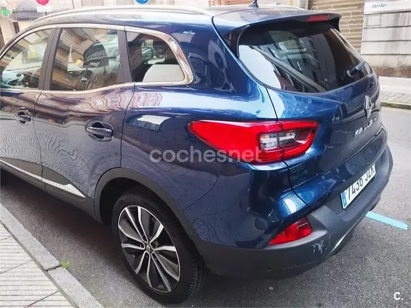 Usado Renault Kadjar Zen 110 CV (80 kW) 2017 Azul SUV