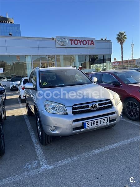 Gris / plata Usado 2008 Toyota RAV4 Luna SUV | 10.000 € (Precio justo) - Imagen 1/4