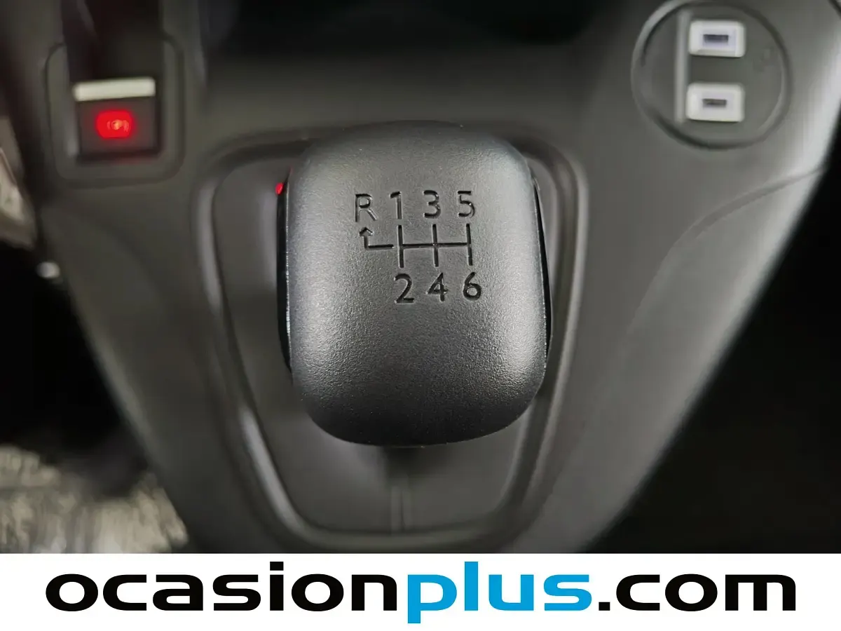 Nuevo Fiat Doblò 102 CV (75 kW) 2026 Blanco Monovolumen