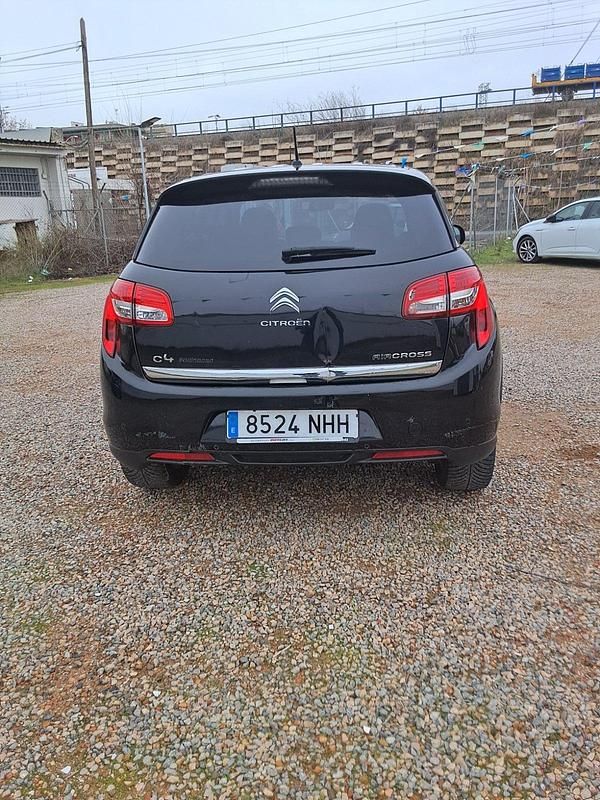 Usado Citroën C4 Aircross 114 CV (83 kW) 2016 Negro SUV