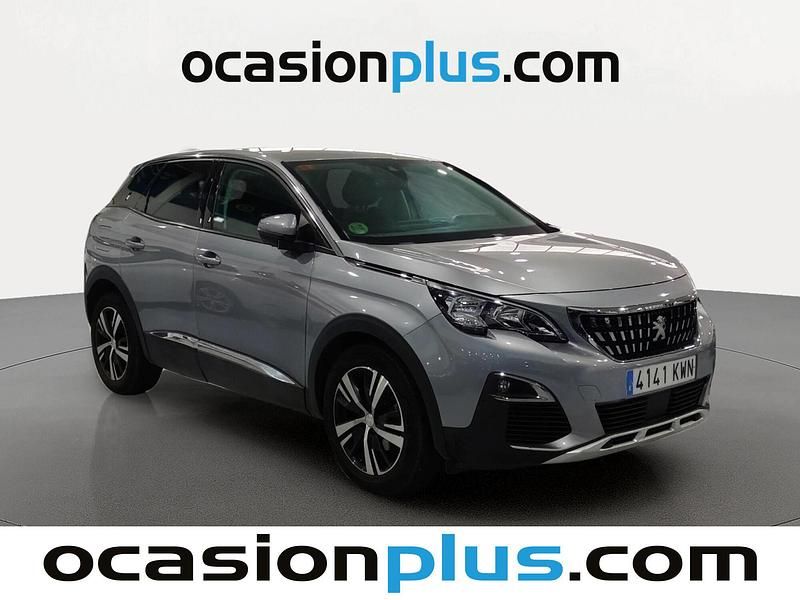 Usado Peugeot 3008 Allure 130 CV (95 kW) 2019 Gris SUV