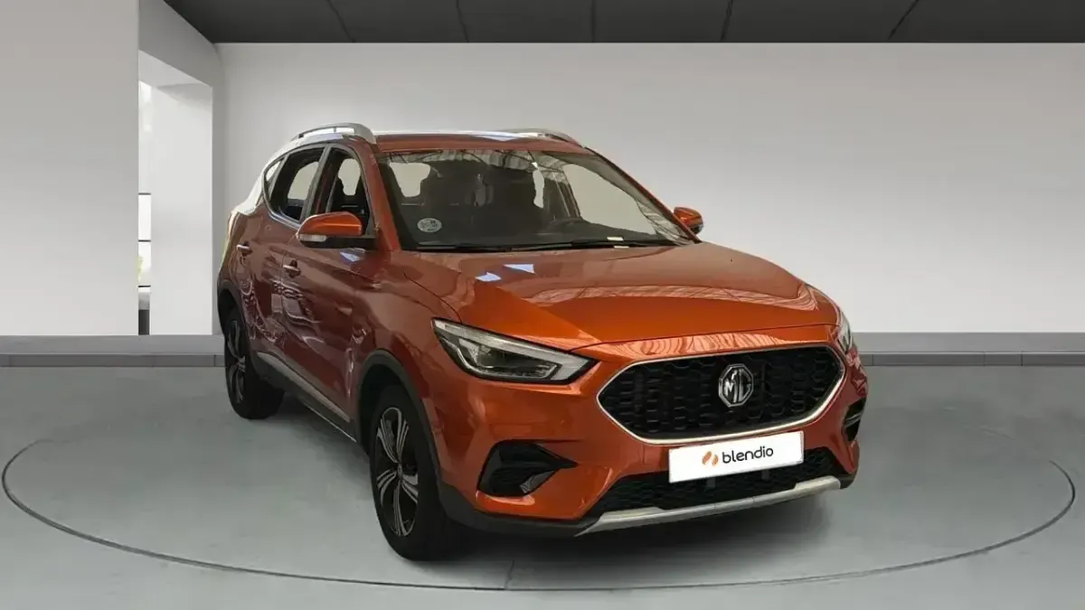 Usado MG ZS Comfort 106 CV (77 kW) 2023 Naranja SUV