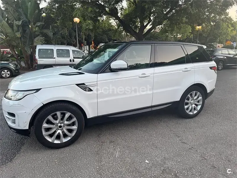 Usado Land Rover Range Rover HSE 258 CV (189 kW) 2013 Blanco SUV