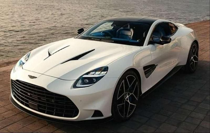 Blanco Usado 2023 Aston Martin DB12 Coupe | 209.900 € - Imagen 1/1