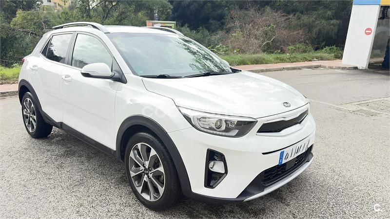 Blanco Usado 2018 Kia Stonic SUV | 14.700 € (Un poco caro) - Imagen 1/4