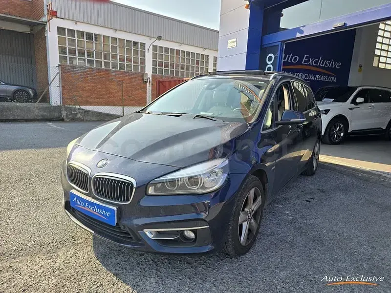 Usado BMW 218 Comfort Edition 150 CV (110 kW) 2016 Azul Familiar