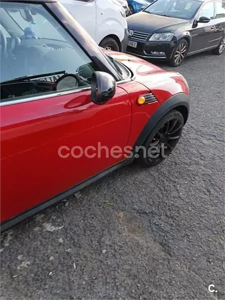 Usado Mini ONE 90 CV (66 kW) 2008 Rojo Utilitario