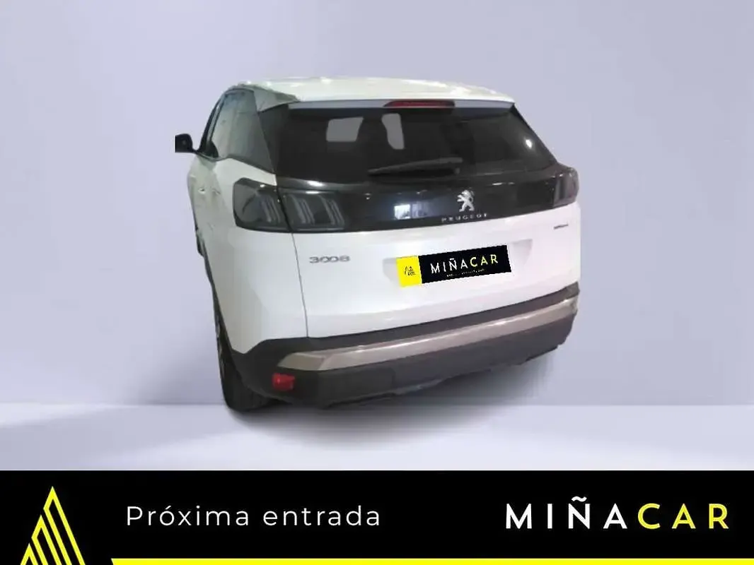 Usado Peugeot 3008 Allure 196 CV (144 kW) 2024 Blanco SUV
