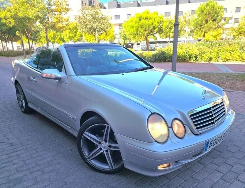 Usado Mercedes CLK200 Avantgarde 218 CV (160 kW) 2001 Plateado Descapotable
