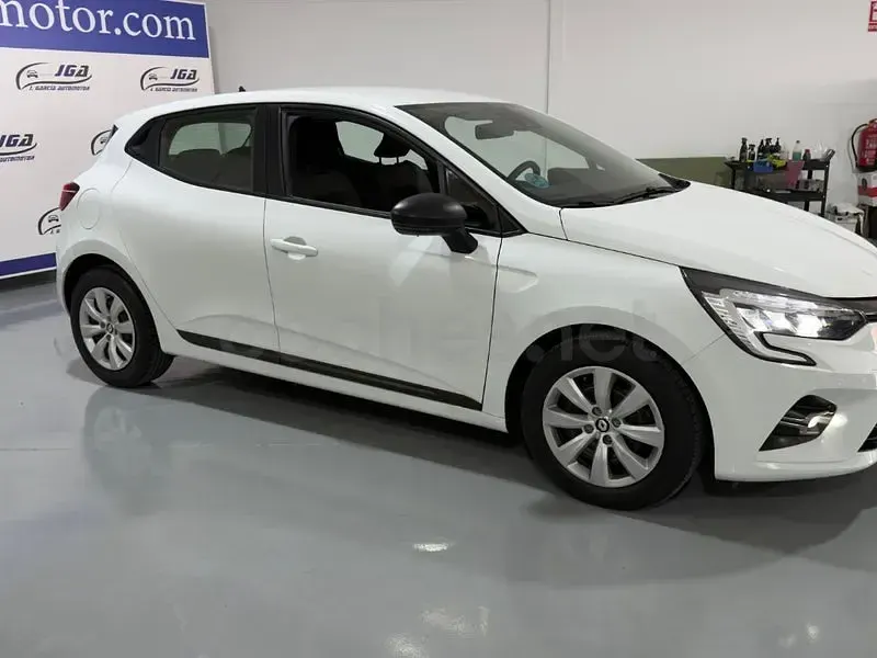 Usado Renault Clio V Business 100 CV (73 kW) 2022 Blanco Berlina