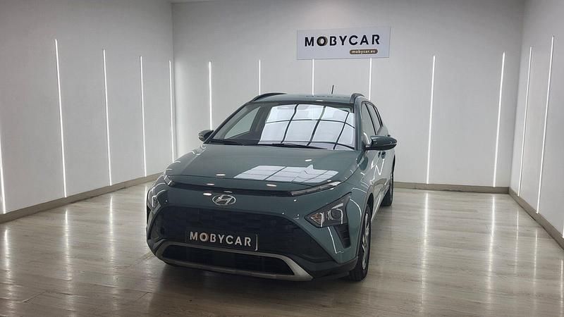 Verde Usado 2023 Hyundai Bayon Select SUV | 14.795 € (Un poco caro) - Imagen 1/4