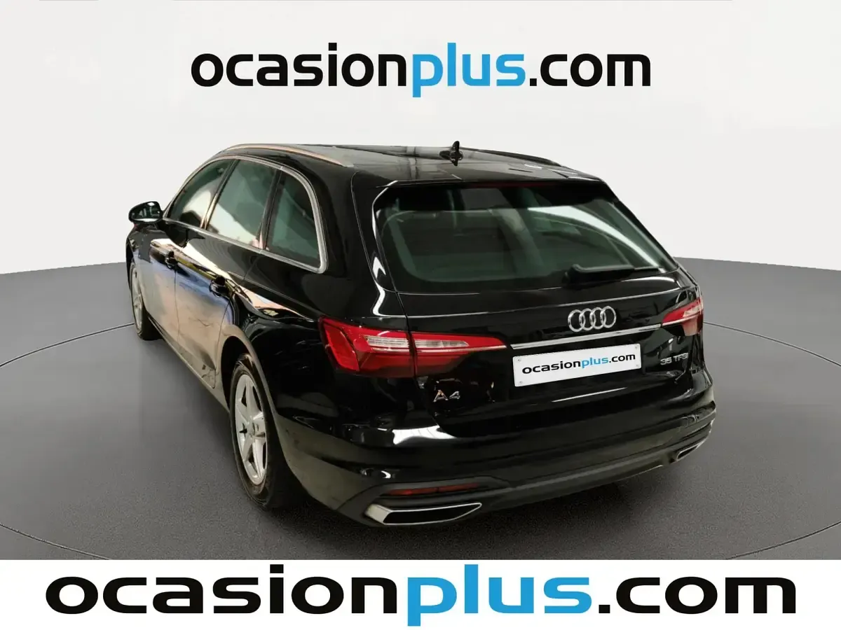 Usado Audi A4 Advanced 150 CV (110 kW) 2023 Negro Familiar