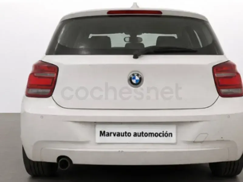 Usado BMW 114 Comfort Edition 95 CV (69 kW) 2013 Blanco Utilitario