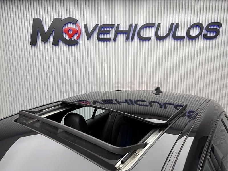 Usado BMW 120 190 CV (139 kW) 2022 Negro Utilitario