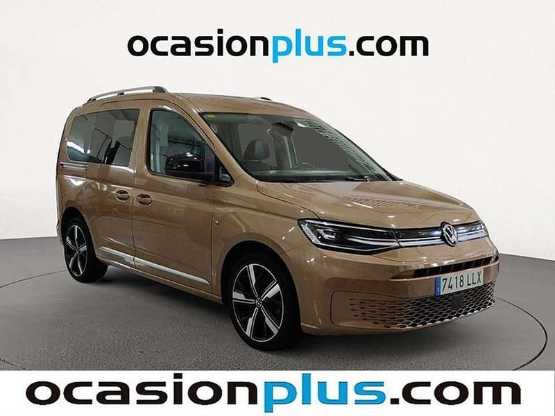 Usado VW Caddy Life 121 CV (88 kW) 2020 Marrón Monovolumen