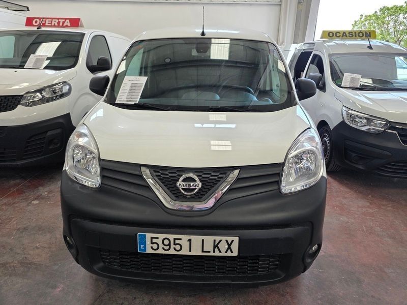 Blanco Usado 2020 Nissan NV250 Van | 9100 € - Imagen 1/4