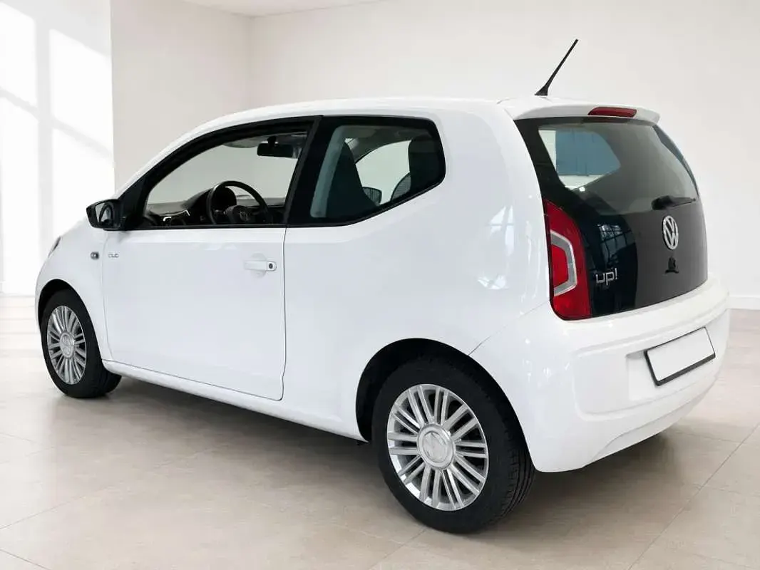 Usado VW up! Move 60 CV (44 kW) 2014 Blanco Utilitario
