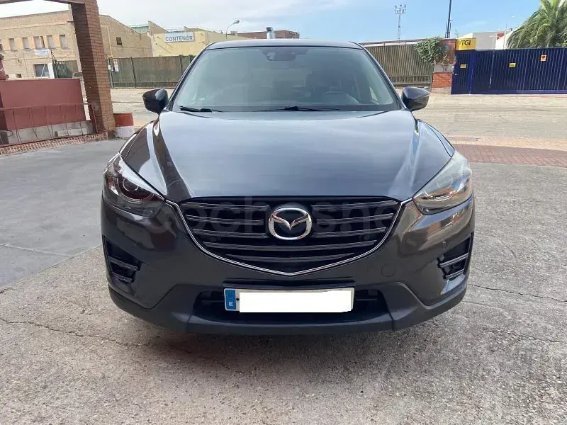 Usado Mazda CX-5 Style 150 CV (110 kW) 2015 Gris / plata SUV