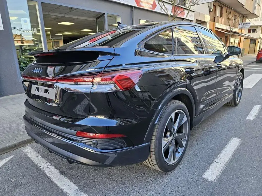 Nuevo Audi Q4 Sportback e-tron S-Line 210 kW (286 CV) 2026 Negro SUV