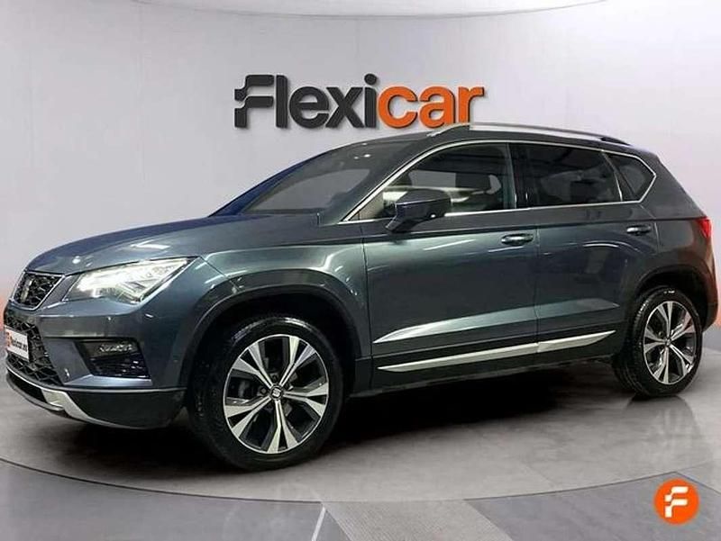 Usado Seat Ateca Style 150 CV (110 kW) 2018 Gris SUV