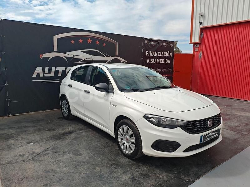 Usado Fiat Tipo Business 95 CV (69 kW) 2019 Blanco Berlina