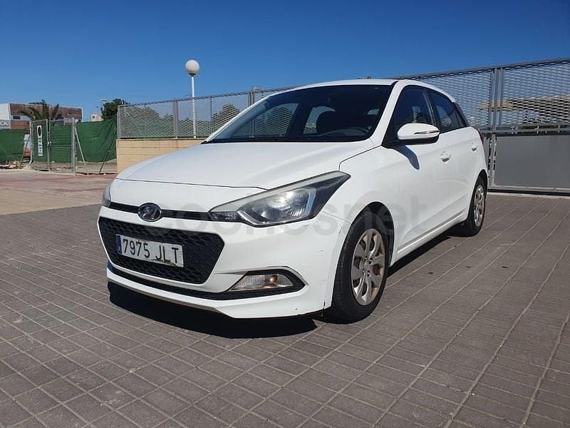 Brugt Hyundai i20 84 HK (61 kW) 2016 Hvid Sedan
