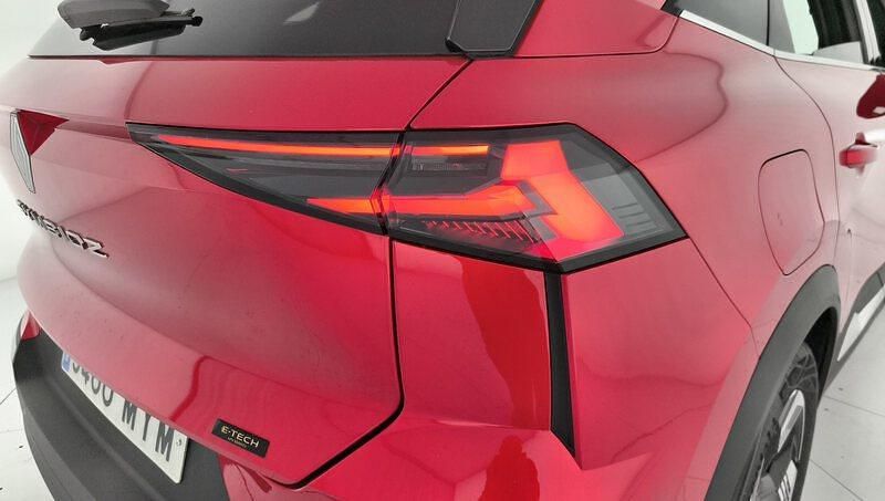 Usado Renault Symbioz Techno 145 CV (106 kW) 2025 Rojo SUV