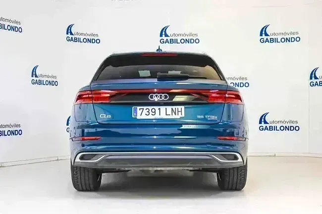 Usado Audi Q8 381 CV (280 kW) 2021 Azul SUV