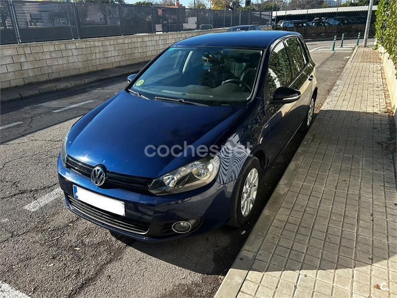 Azul Usado 2012 VW Golf VII Advance Berlina | 7990 € (Buen precio) - Imagen 1/4