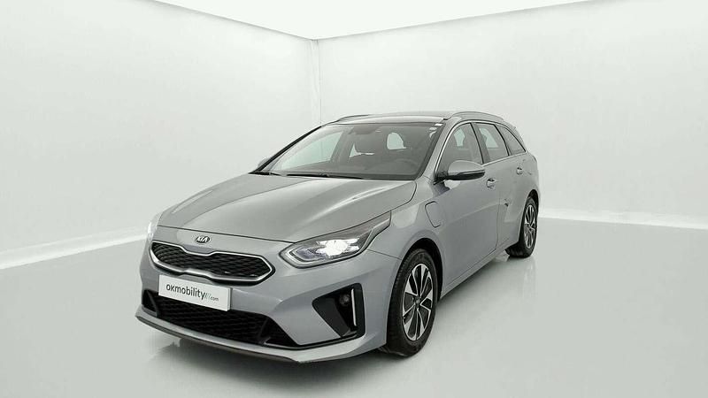 Plateado Usado 2021 Kia Ceed Utilitario | 16.650 € (Precio justo) - Imagen 1/4