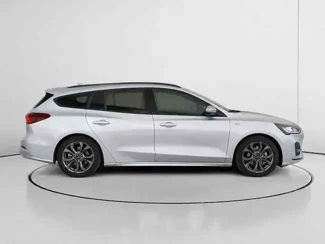 Usado Ford Focus ST-Line 125 CV (91 kW) 2024 Gris