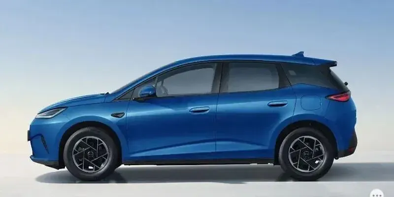 Nuevo BYD Dolphin Boost 155 kW (212 CV) 2026 Azul Utilitario