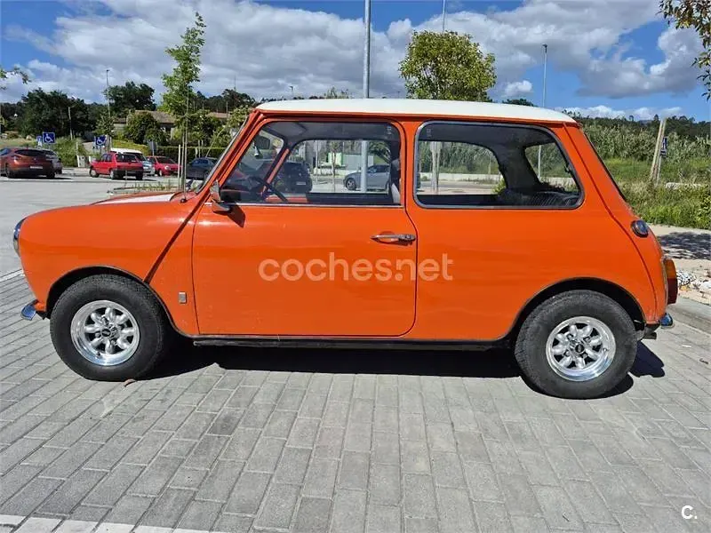 Usado Mini Cooper Coupé 122 CV (89 kW) 2011 Naranja Coupe