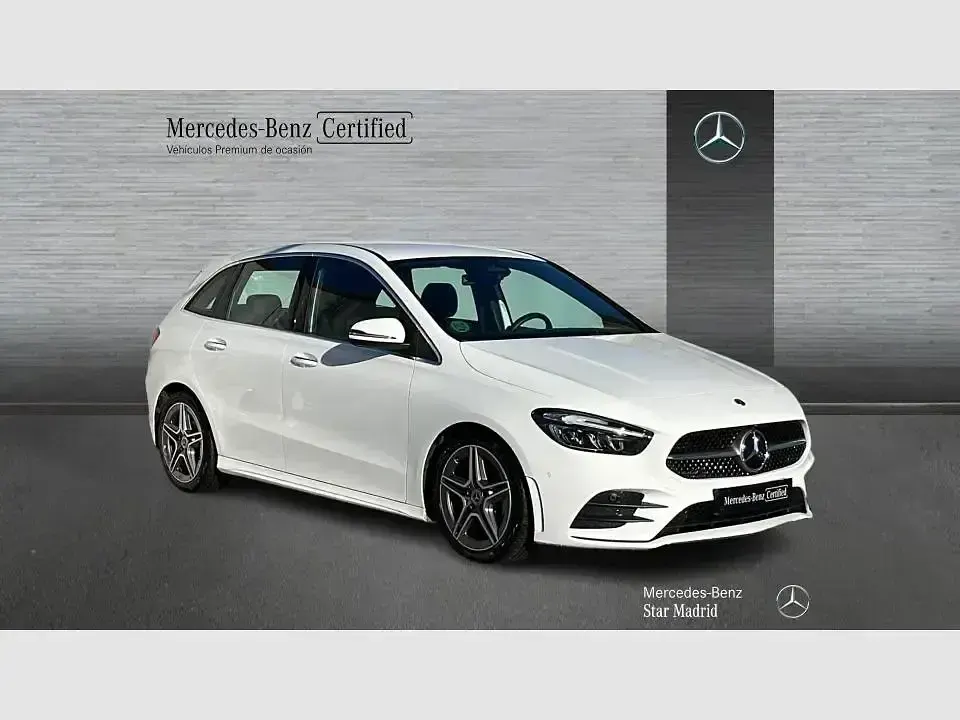Usado Mercedes B200 AMG line 150 CV (110 kW) 2024 Blanco Utilitario