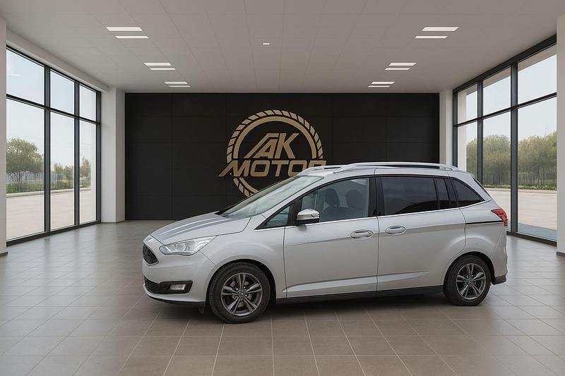 Gris Usado 2018 Ford Grand C-Max Trend+ Monovolumen | 12.800 € (Un poco caro) - Imagen 1/4