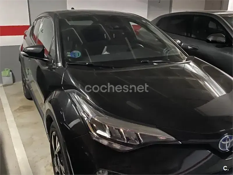 Usado Toyota C-HR Advance 122 CV (89 kW) 2023 Negro SUV