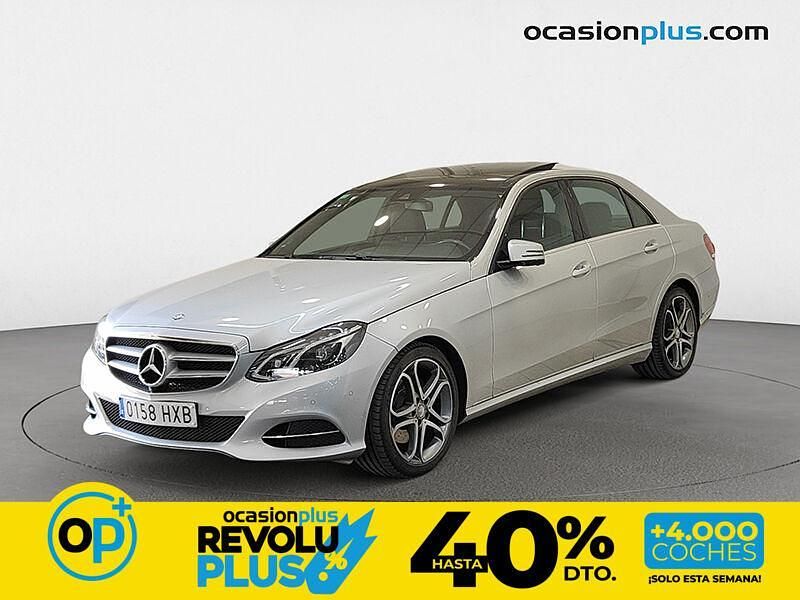 Usado Mercedes E300 Avantgarde 231 CV (169 kW) 2014 Gris plata Berlina