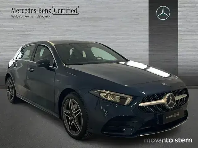 Usado Mercedes A160 218 CV (160 kW) 2021 Azul