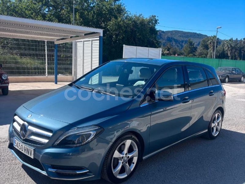 Azul Usado 2013 Mercedes B180 Monovolumen | 10.200 € (Caro) - Imagen 1/4