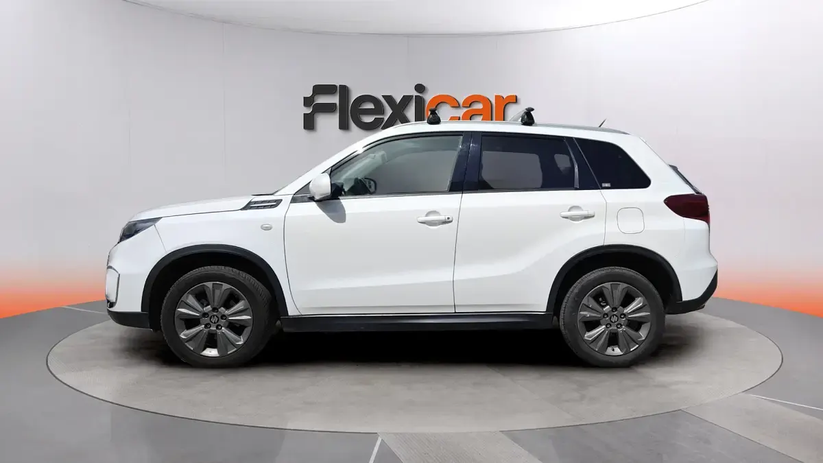Usado Suzuki Vitara 129 CV (94 kW) 2020 Blanco SUV