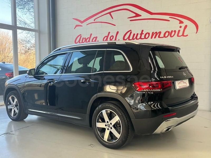 Usado Mercedes GLB200 150 CV (110 kW) 2021 Negro SUV