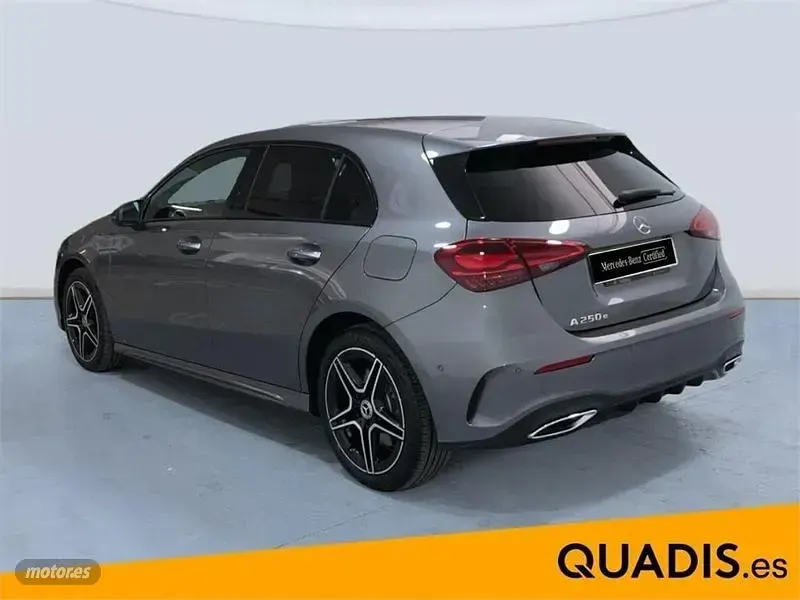 Usado Mercedes A250 218 CV (160 kW) 2025 Gris Berlina