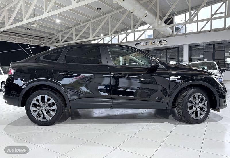 Usado Renault Arkana Equilibre 140 CV (102 kW) 2024 Negro SUV