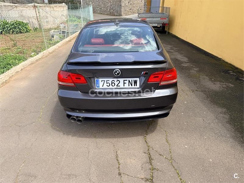 Usado BMW 320 177 CV (130 kW) 2007 Gris / plata Coupe