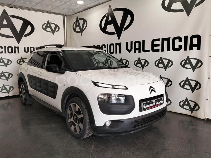 Blanco Usado 2015 Citroën C4 Cactus Shine Utilitario | 8499 € (Precio justo) - Imagen 1/4