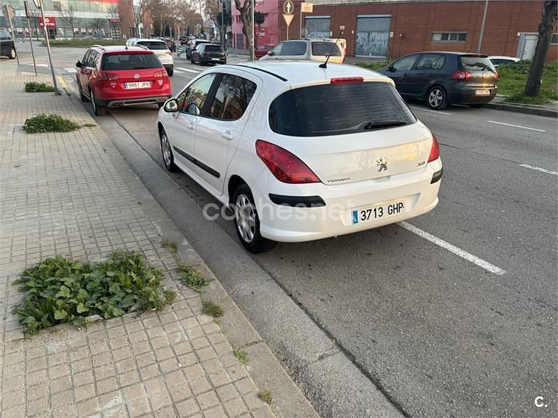 Usado Peugeot 308 Premium 120 CV (88 kW) 2008 Blanco Berlina